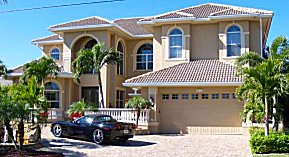 2-story Spreader-Luxury-Home in Cape Coral