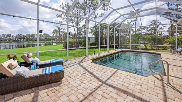 SOLD 2023: Lakefront home in Gated Community of Trafalgar Woods 6