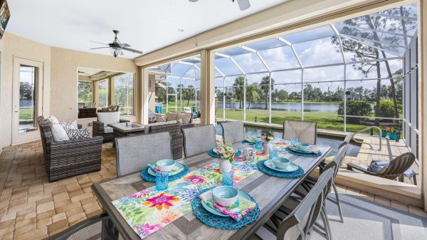 SOLD 2023: Lakefront home in Gated Community of Trafalgar Woods 7