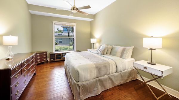 SOLD 2023: Lakefront home in Gated Community of Trafalgar Woods 27