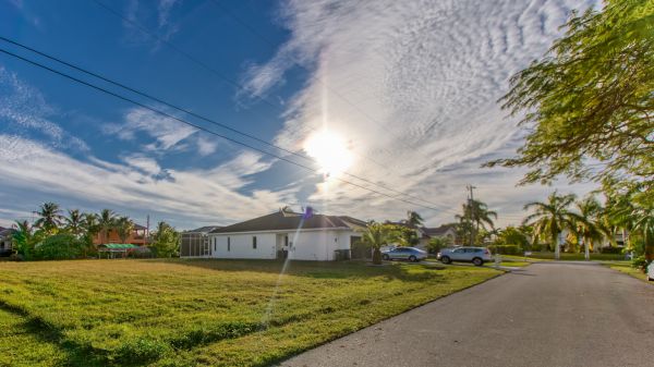 SOLD 2021: Vacant Lot - Gulf Access - South Facing 6