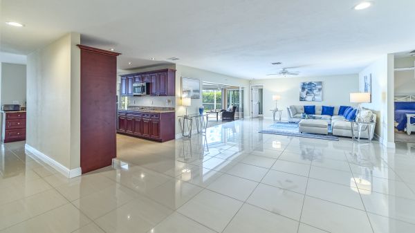 SOLD 2021: RIVER - Fast Gulf Access - Renovated 15