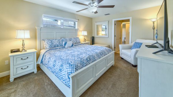 SOLD 2021: RIVER - Fast Gulf Access - Renovated 24