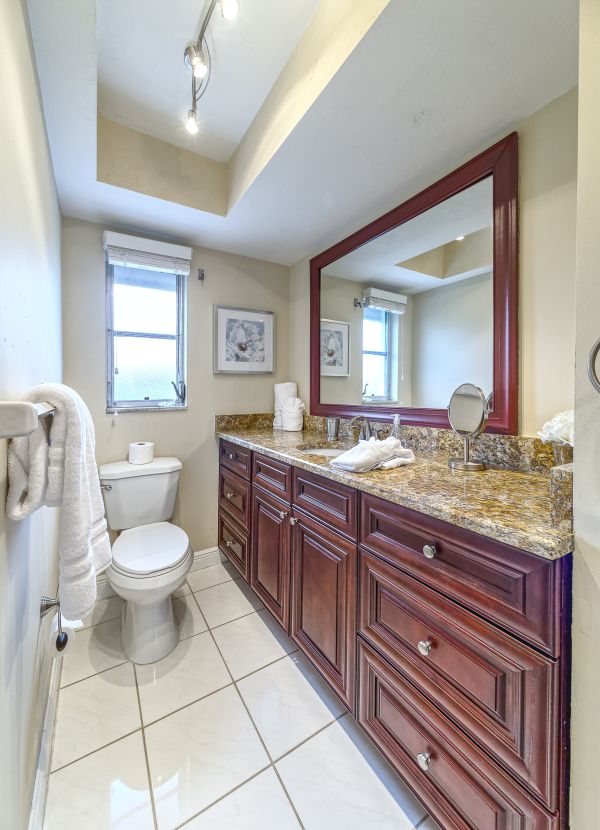 SOLD 2021: RIVER - Fast Gulf Access - Renovated 28