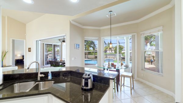 SOLD 2021: 2005 Gulf Access Home 14