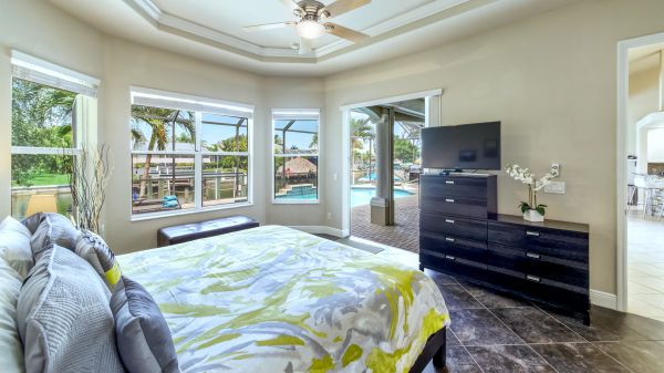 SOLD 2021: 2005 Gulf Access Home 17