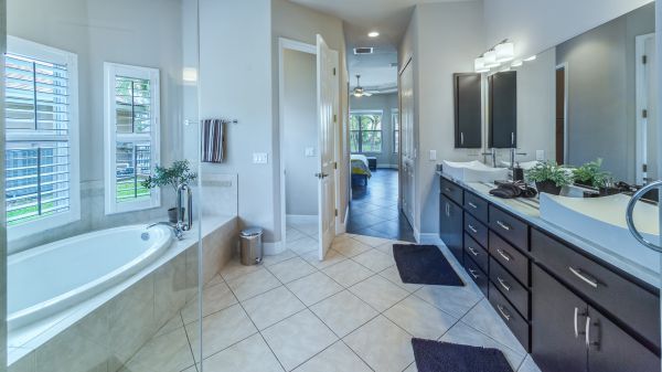 SOLD 2021: 2005 Gulf Access Home 19
