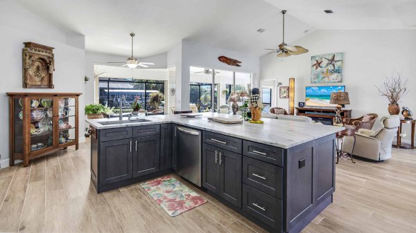 PENDING | Direct Sailboat Access Pool Home 12