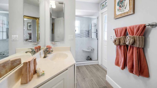 PENDING | Direct Sailboat Access Pool Home 20