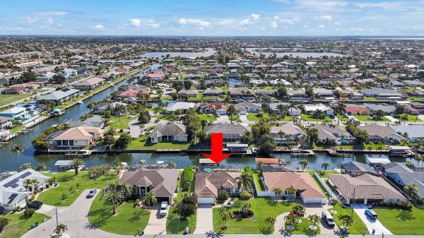 PENDING | Direct Sailboat Access Pool Home 36