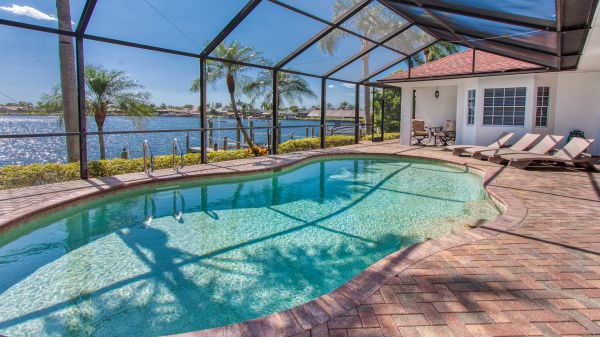 SOLD 2021 | Eight Lakes - Western Rear Exposure 7