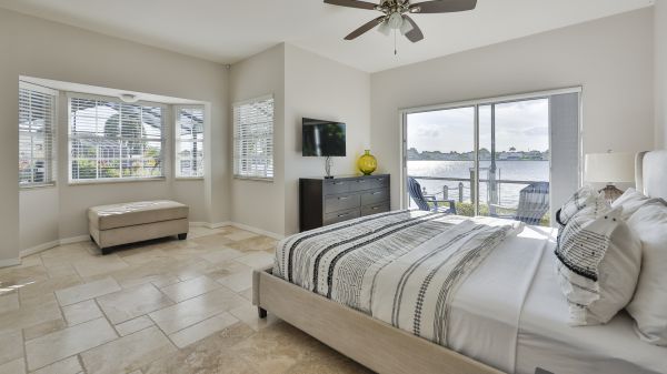 SOLD 2021 | Eight Lakes - Western Rear Exposure 20