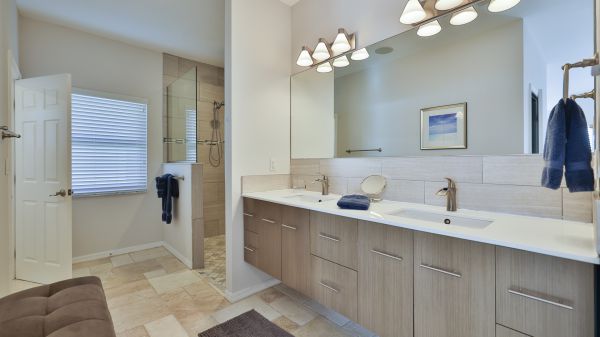 SOLD 2021 | Eight Lakes - Western Rear Exposure 21