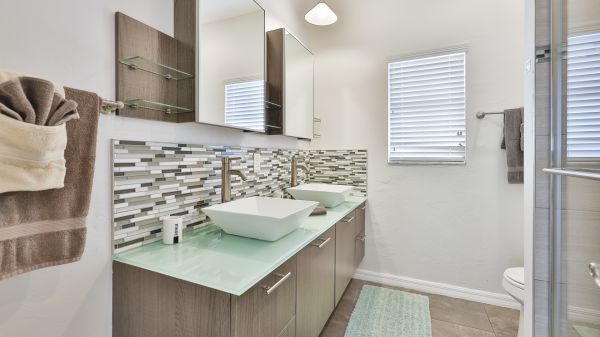 SOLD 2021 | Eight Lakes - Western Rear Exposure 25