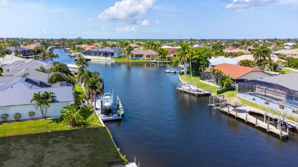 SOLD: Lot with Fast Gulf Access - Western Rear Exposure 6