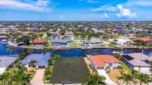 SOLD: Lot with Fast Gulf Access - Western Rear Exposure 7