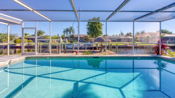 SOLD 2021: Quick Sailboat Access - Pool 14