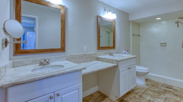 SOLD 2021: Quick Sailboat Access - Pool 24