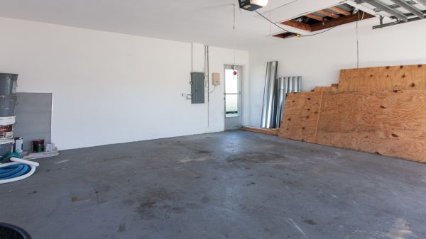 SOLD 2021: Quick Sailboat Access - Pool 29