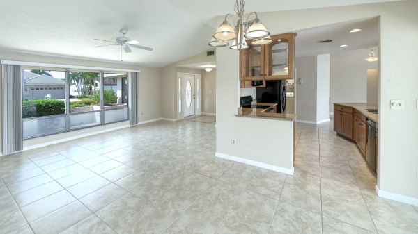 SOLD 2020: Eight Lakes - Gulf Access 8