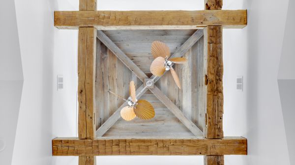APRICACIUM - Key West Style Villa 14