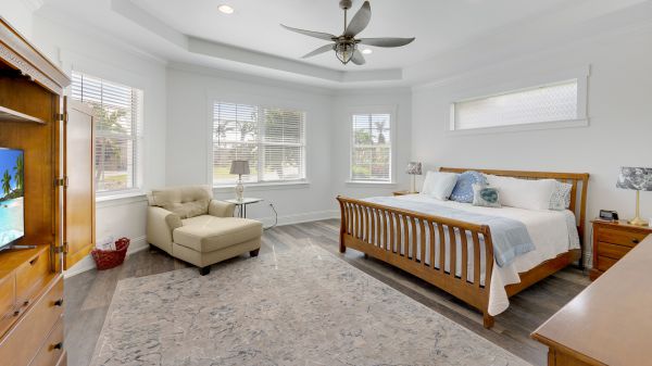APRICACIUM - Key West Style Villa 15