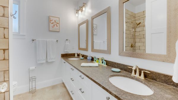 APRICACIUM - Key West Style Villa 27