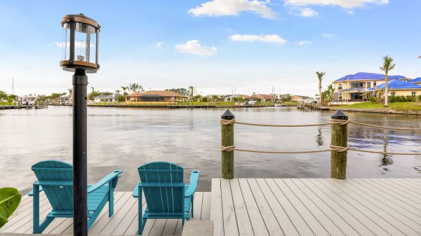 APRICACIUM - Key West Style Villa 35