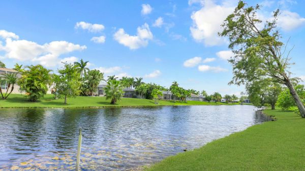 ASCOT - Rose Garden at Tarpon Point - remodeled in 2023 35