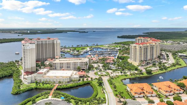 ASCOT - Rose Garden at Tarpon Point - remodeled in 2023 37