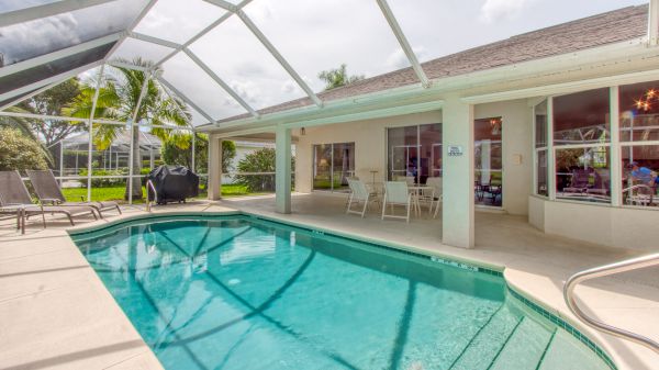 VERKAUFT 2019: Rose Garden Ferienvilla, Cape Coral 3