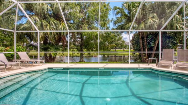 VERKAUFT 2019: Rose Garden Ferienvilla, Cape Coral 4