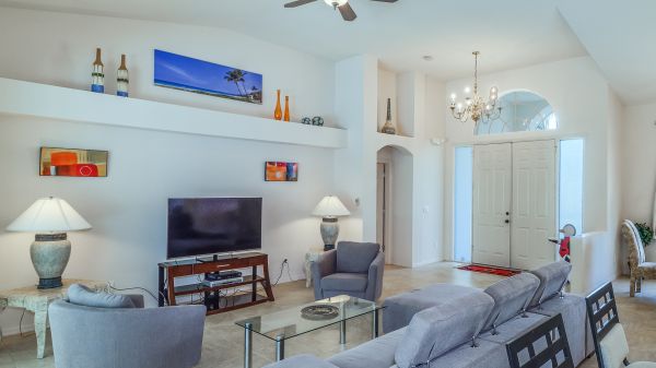 VERKAUFT 2019: Rose Garden Ferienvilla, Cape Coral 10