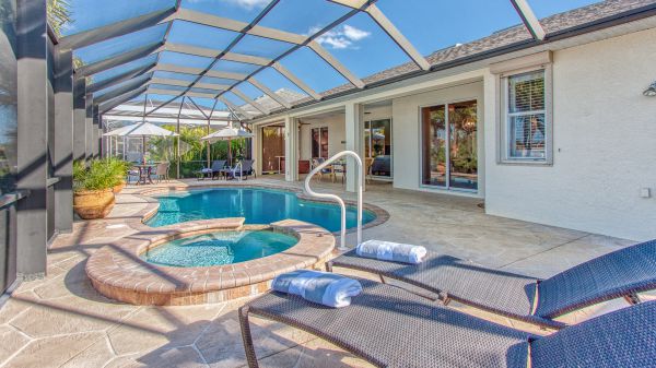 CARISSTHEO - Cape Harbour - Spa - 4 Bedrooms 2