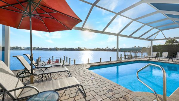 SOLD 2024: Outstanding Eight Lakes Home 2
