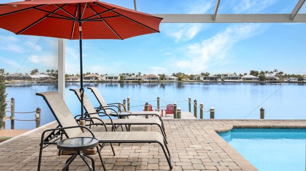 SOLD 2024: Outstanding Eight Lakes Home 4