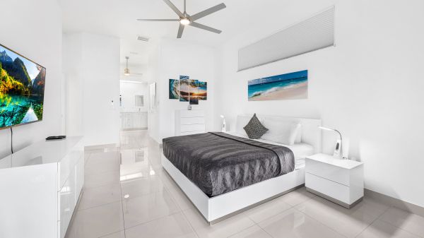 SOLD 2024: Outstanding Eight Lakes Home 22