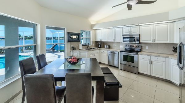 FINISTA on Gulf Access LAKE 9