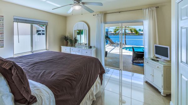 FINISTA on Gulf Access LAKE 16