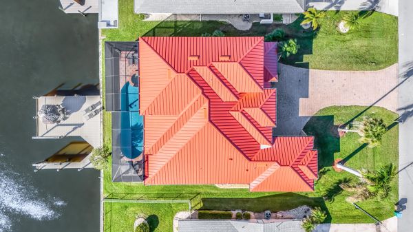 Eight Lakes two-story Home 35