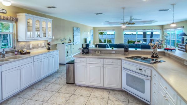 SOLD 2020: Riverfront - South Facing 19