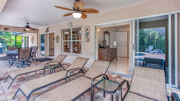 MEDITERRANEA - Cape Harbour Area - Walk to shopping 7
