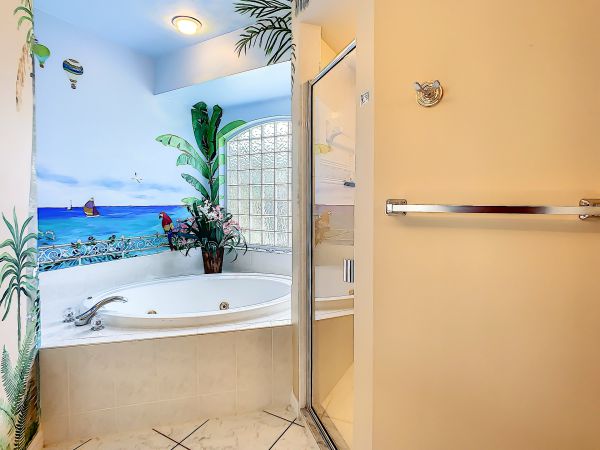 MEDITERRANEA - Cape Harbour Area - Walk to shopping 36