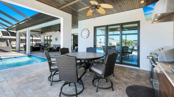 Villa MIKALIRO with Resort-Style Pool and Waterfall 9