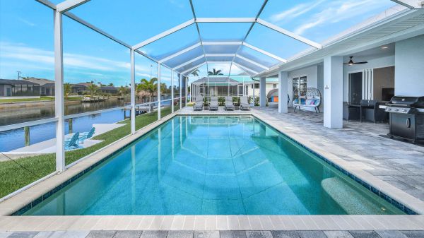 NARDEMKA - Oversized pool - Gulf access 1