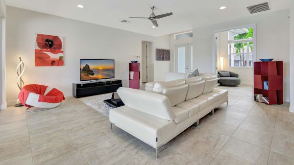 NARDEMKA - Oversized pool - Gulf access 17