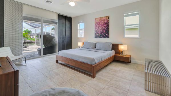 NARDEMKA - Oversized pool - Gulf access 18