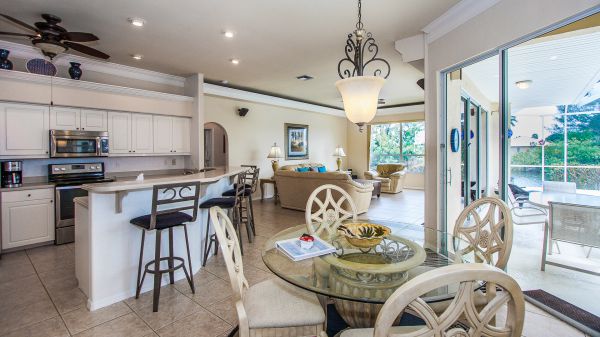 VERKAUFT 2019: Ferienhaus, Golfzugang, Cape Coral 12