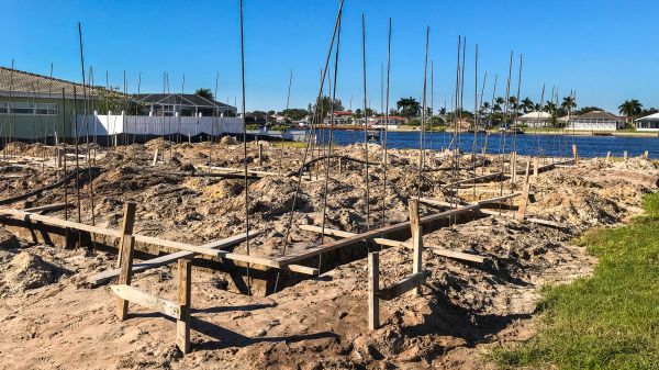 RHOVIANCE - New Construction - 4/4/3 - Large Pool 7