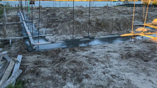 RHOVIANCE - New Construction - 4/4/3 - Large Pool 9